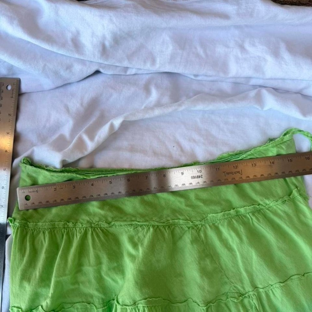 green tiered maxi skirt with ruffles - Picture 6 of 8